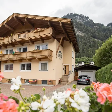 Horberg Appartements Schwendau Exterior photo